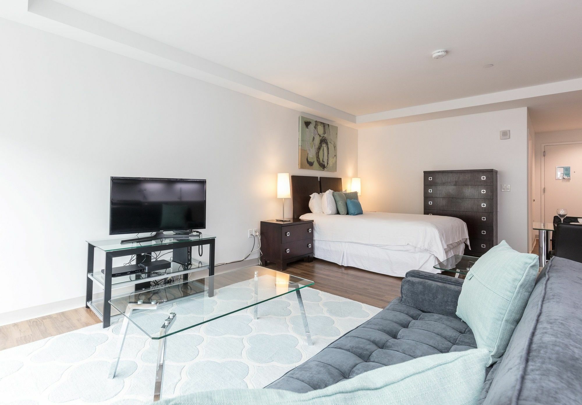 Global Luxury Suites At Longwood Brookline Extérieur photo
