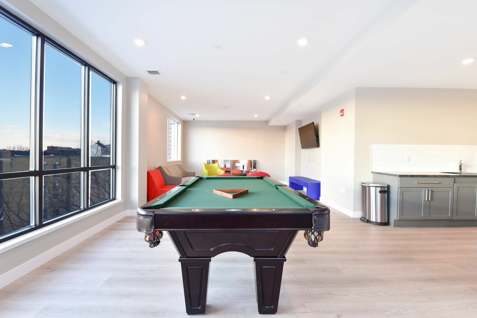 Global Luxury Suites At Longwood Brookline Extérieur photo